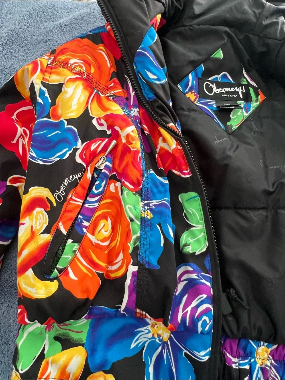 Obermeyer Women petite 8 Floral Puffer ski Jacket - Black with Bright Multi